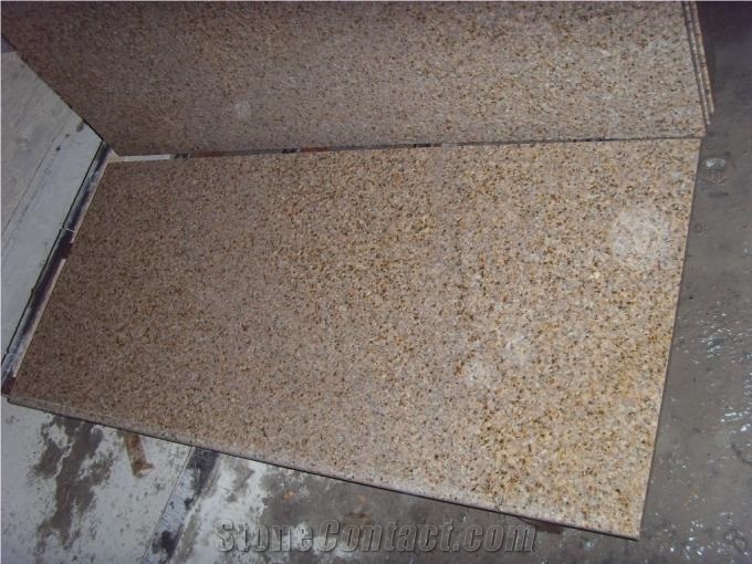 China G682 Rust Golden Granite Exterior Floor Step Random Tiles