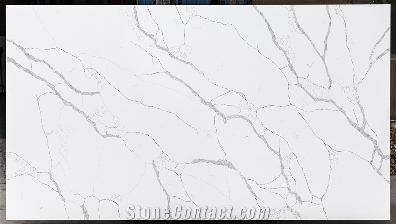 Unique Calacatta White Engineered Quartz Stone