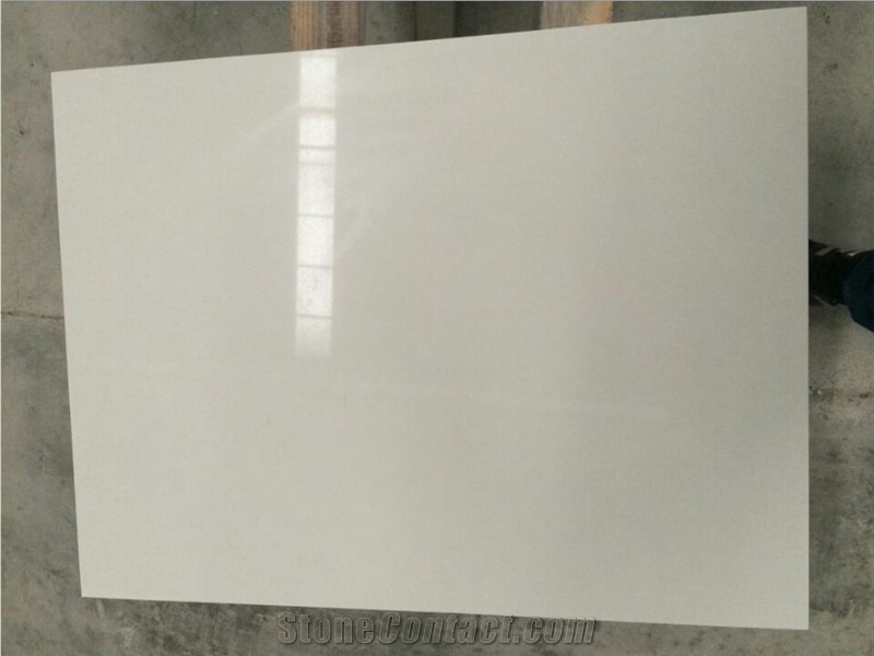 Calacatta White Artificial Stone Quartz Countertop