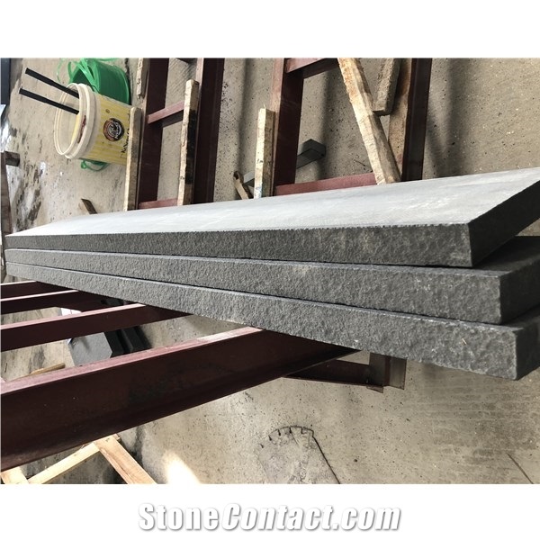Cheap Flamed Vietnam Black Granite Block Steps