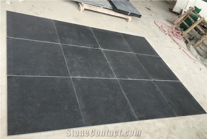 Honed Black Color Granite Flooring Tiles
