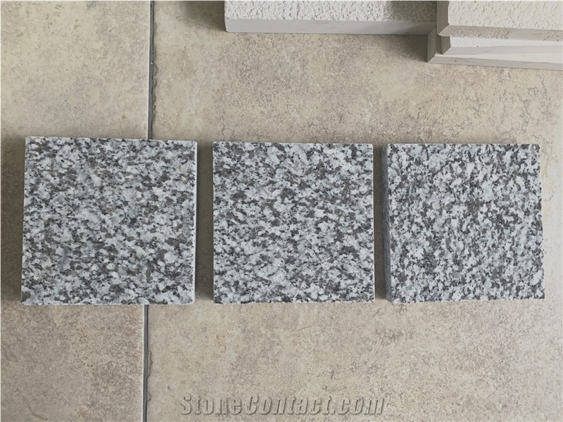 Ivory White Granite for Wall and Floor Tile