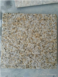 G682 Rusty Yellow Granite Paving Stone and Pavement Tiles