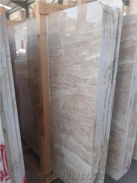 Beige Diana Royal Marble Slabs from Czech Republic - StoneContact.com