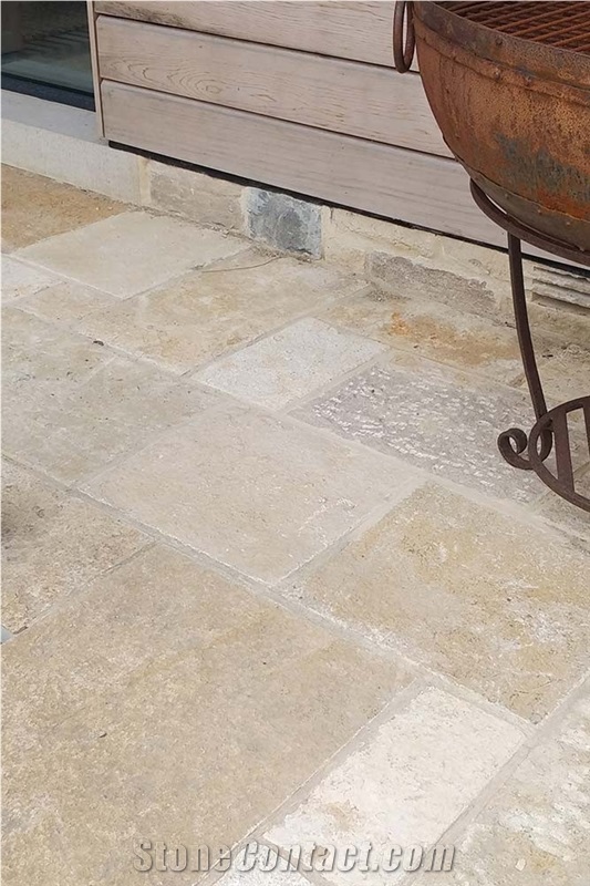 Purbeck Stone Riven External Paving