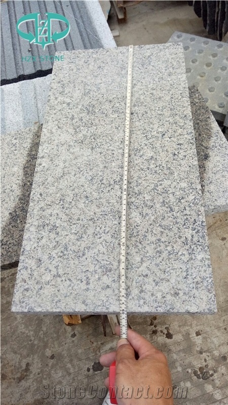 China Brown Granite for Flooring Tile