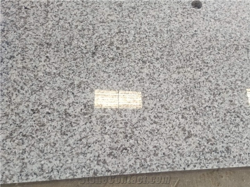 China Ivory White Sesame Granite Tiles Polished