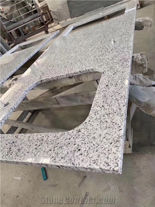 China Jilin White Granite Countertop with Seam