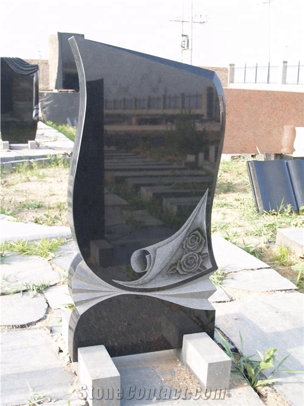 Cold Resistance Cemetery Granite Headstone