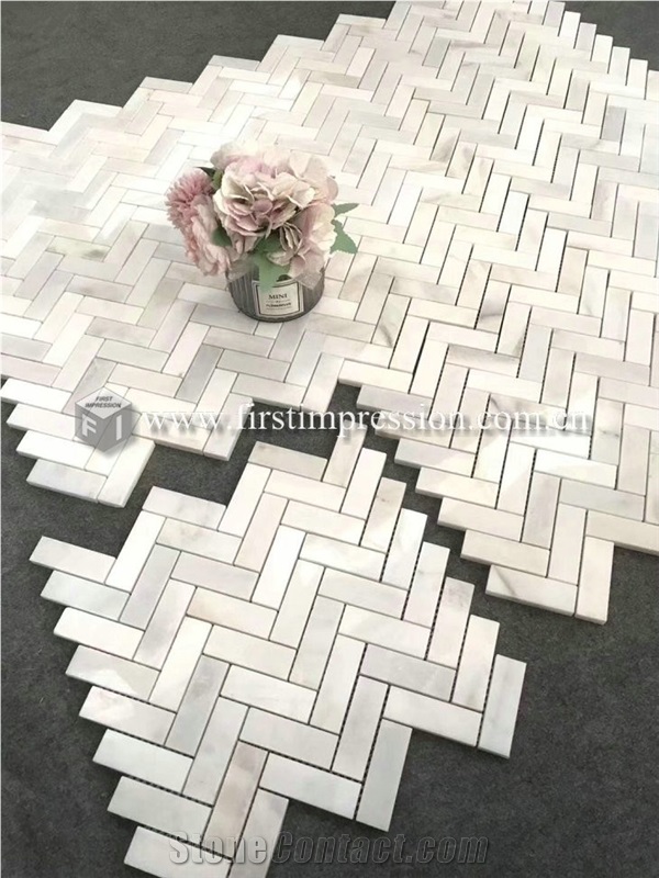 Famous Italy Calacatta White Marble Mosaic Tiles