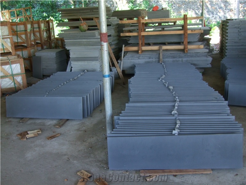 Hainan Grey Basalt Lava Stone Tiles Honed Steps