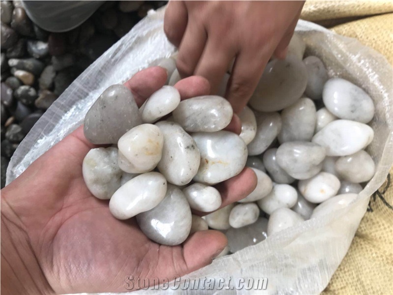 High Polished White River Cobbles Pebble Stone