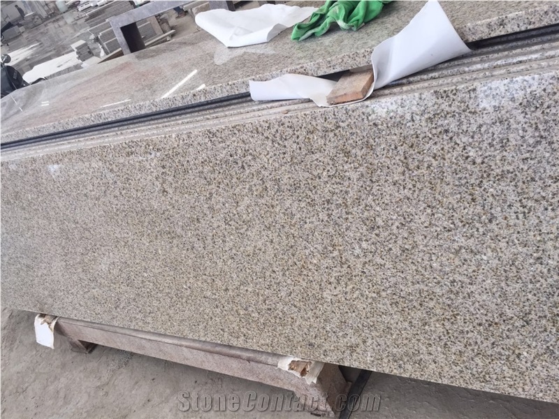 Shandong G350 Yellow Granite Slab