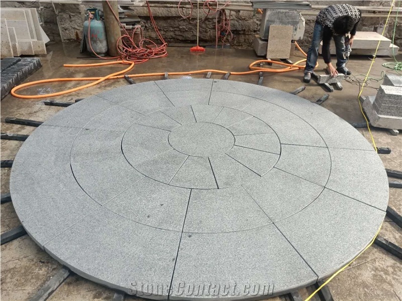 G654 Circle Paver and Curbstone