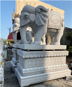 White Grainte Elephant Sculptures 1.8m Carving