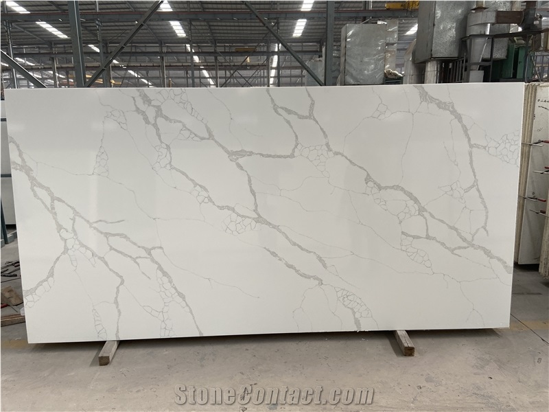 China Factory Quartz Stone Calacatta White Slab