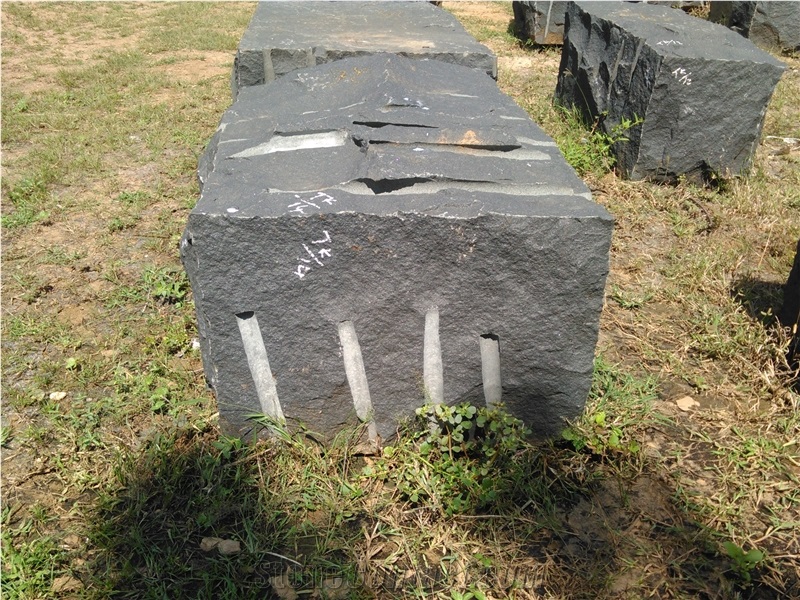 Black Granite Blocks