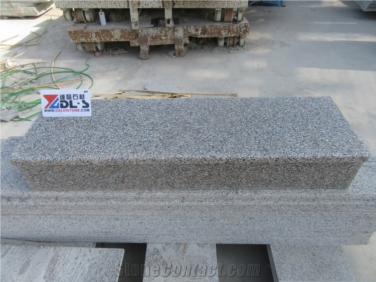 China Cheap Red Granite Stair Steps