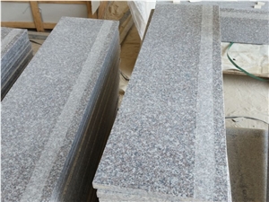 China Medium Grey Granite Stairs