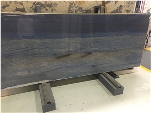 Grand Skylight Quartzite Slab