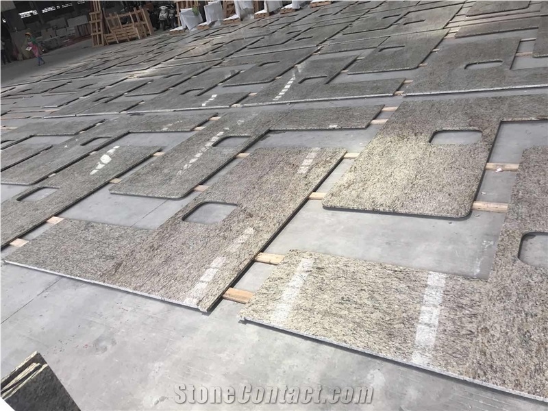 New Ventian Gold Granite Countertops