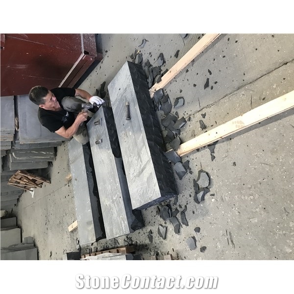 Vietnam Black Granite Block Steps for Deck Stair