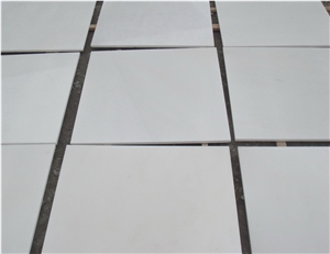Silky White Jade Marble Slabs Cut to Size Tiles