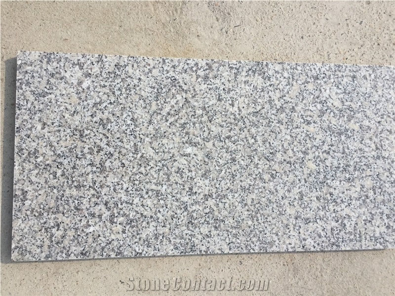 G602 Light Grey Granite Slabs & Tiles from Factory