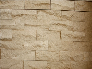 Cream Limestone Split Stone Ledge Wall Panel