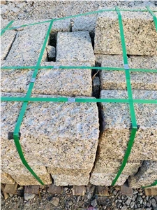 Yellow Granite- Yellow Binh Dinh Granite Chiseled Landscaping Stones