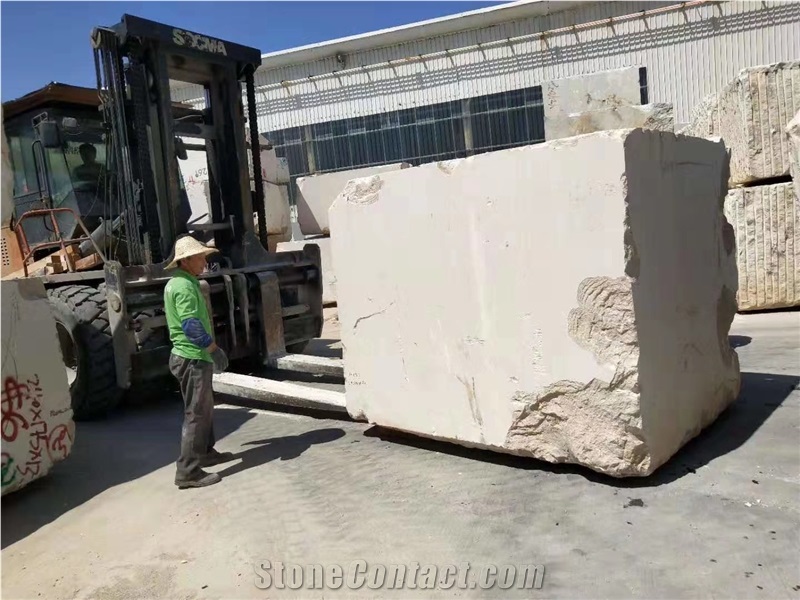 Cheap Light Beige Pakistan Limestone Big Blocks