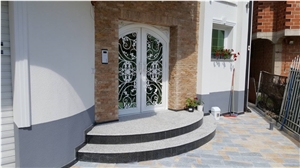 Frontdoor Granite Stairs