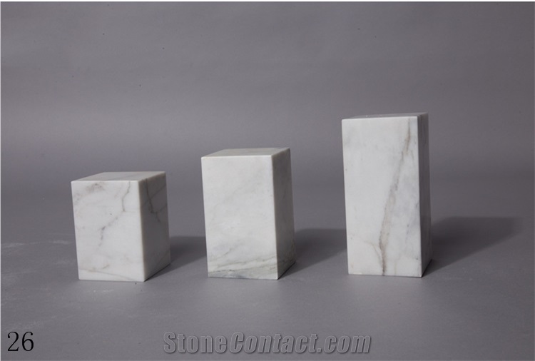Natural Marble Handicraft Cuboid Base Arrangement