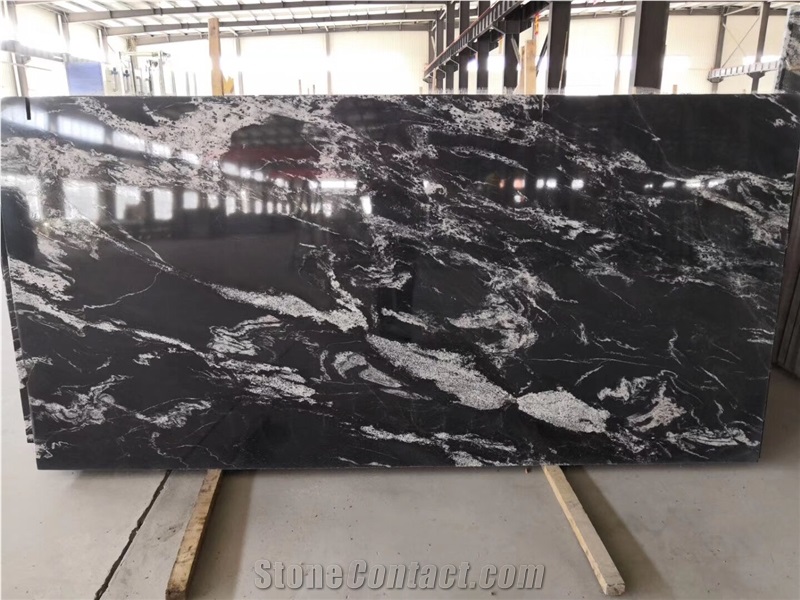 China Black Granite Slab with White Vein/Line