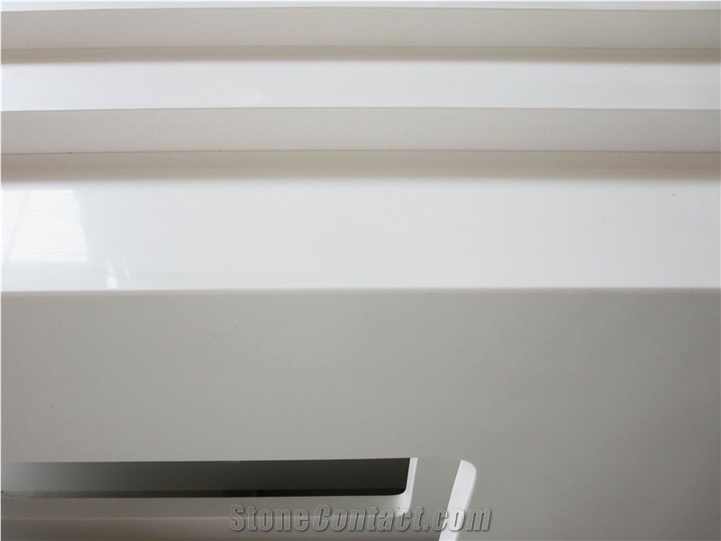 Pure White Quartz Kitchen Countertops for Projects