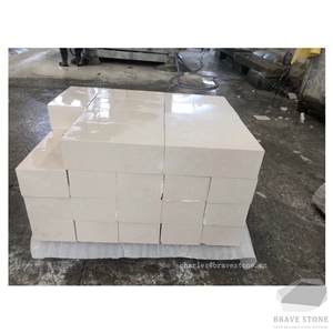 White Limestone Slabs and Tiles for Wall Cladding