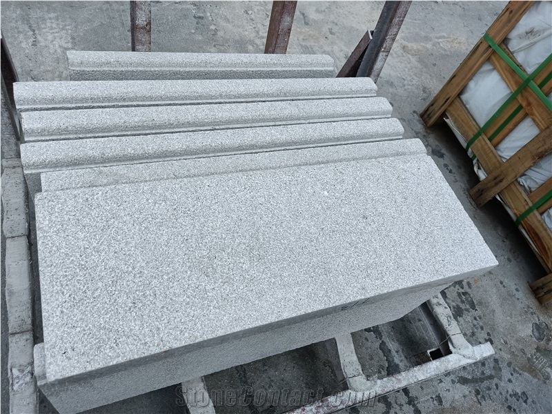 China Beige Granite Wall Project