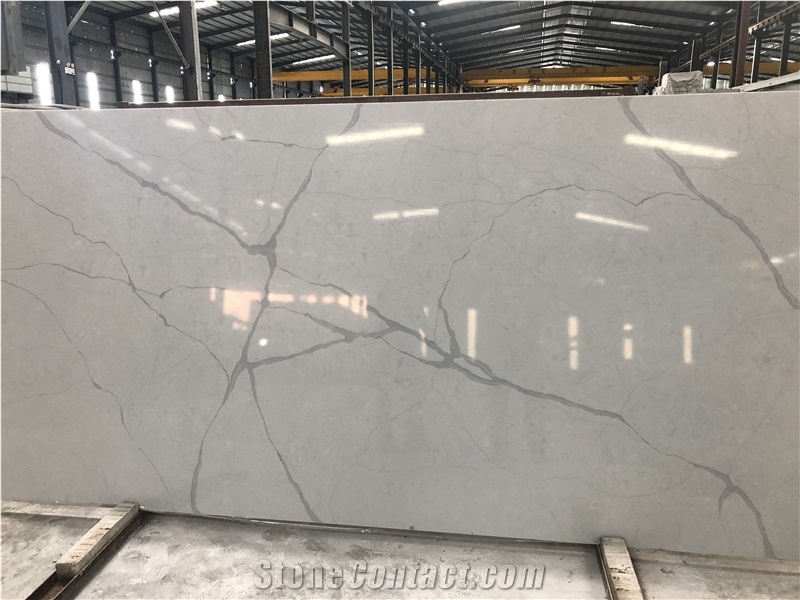 Polished Calacatta/ Carrara Quartz Stone