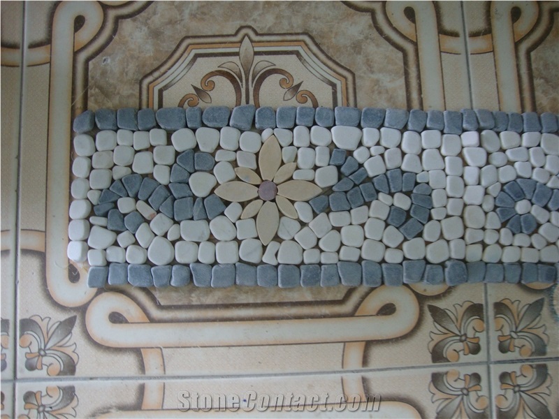 Tumbled Marble Pebbles Mosaic Border