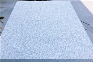 Bianco Crystal Granite Tile Flamed 60x60x2cm