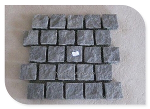 G684 Basalt Cube Cobble Walkway Pavers on Net