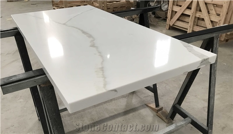 China Xtone Aria White Quartz Kitchen Countertops