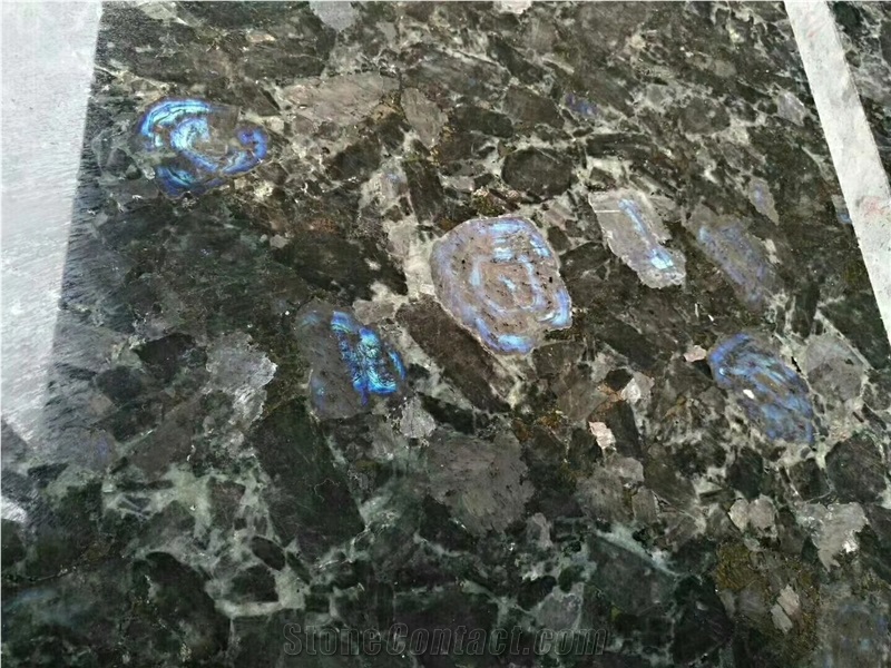 Emerald Volga Blue Polished Slab Tile