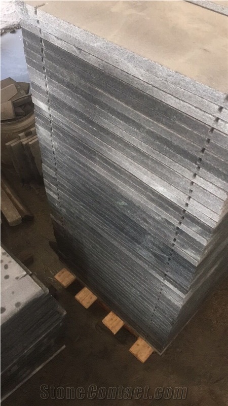 Granite Wall Tiles with Drill Holes and Grooves