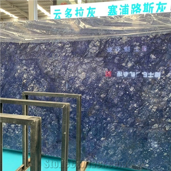 Brazli Blue Sodalita Granite