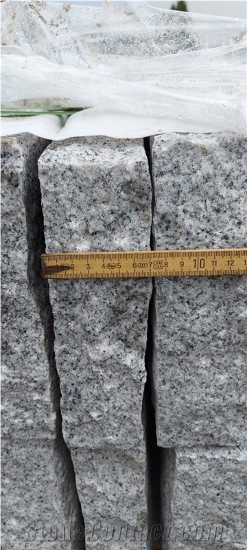 Bianco Crystal Granite Pineappled Faced Curbstone