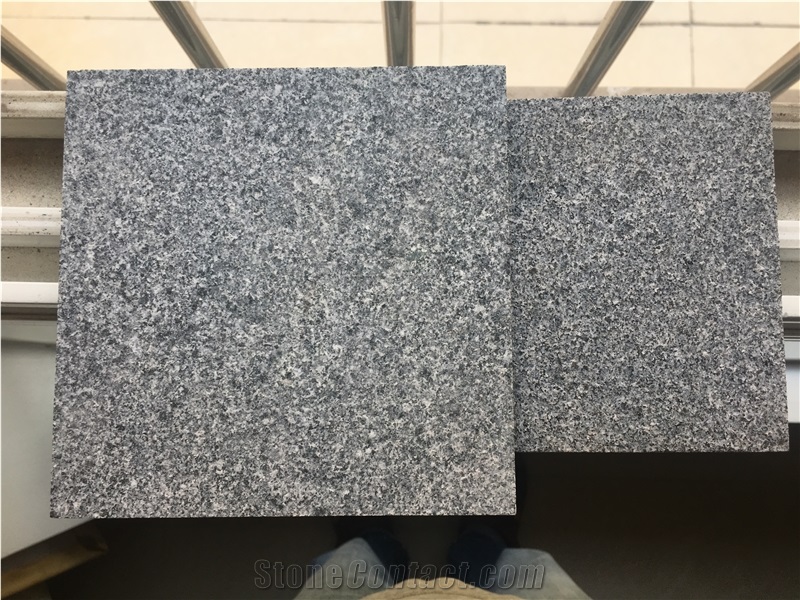 Polished China Titanium Granite Tiles