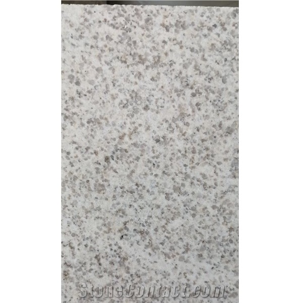 Polished Lily White Granite Tiles