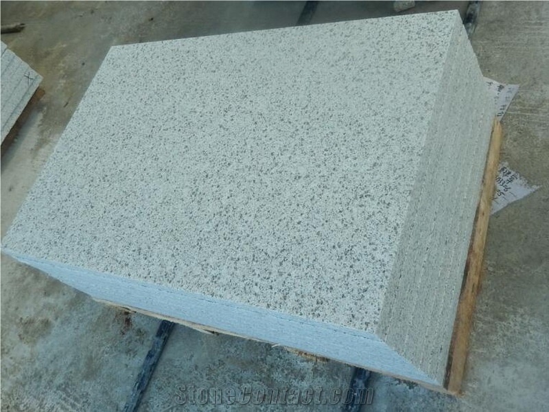 Polished Madanapalle White Granite Slabs from China - StoneContact.com