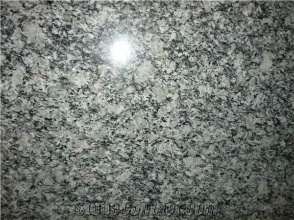 Polished Shandong Cloud White Granite Tiles